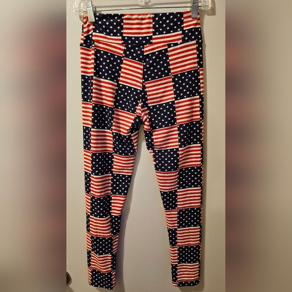 Lularoe Patriotic American Flag Leggings - Picture 4 of 6